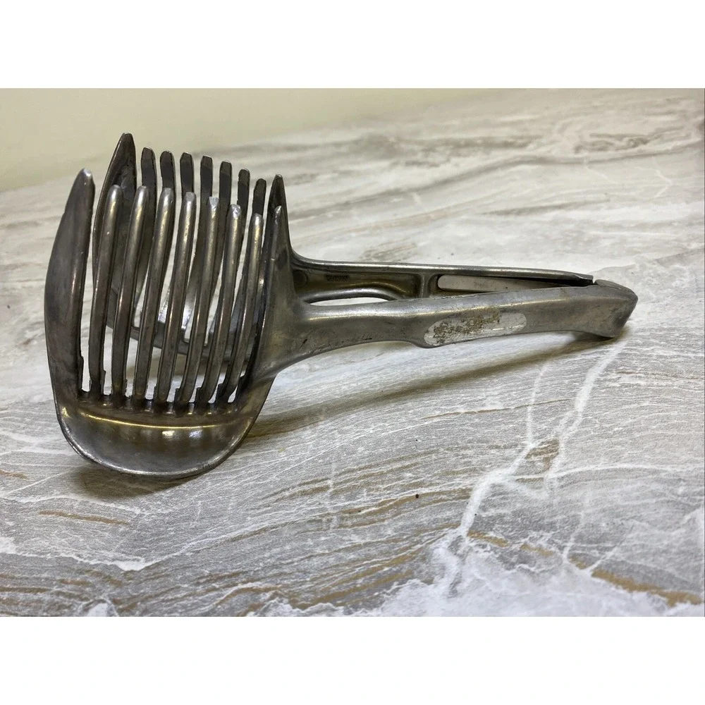 Vintage Kitchen Tomato Slicer Egg Fruit Slicer Holder For Even Slicing Taiwan